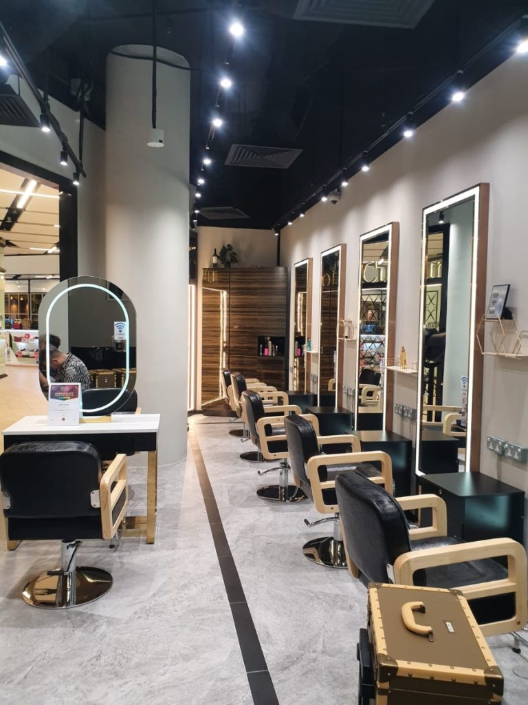 commercial design-cuttour hair plq mall interior4