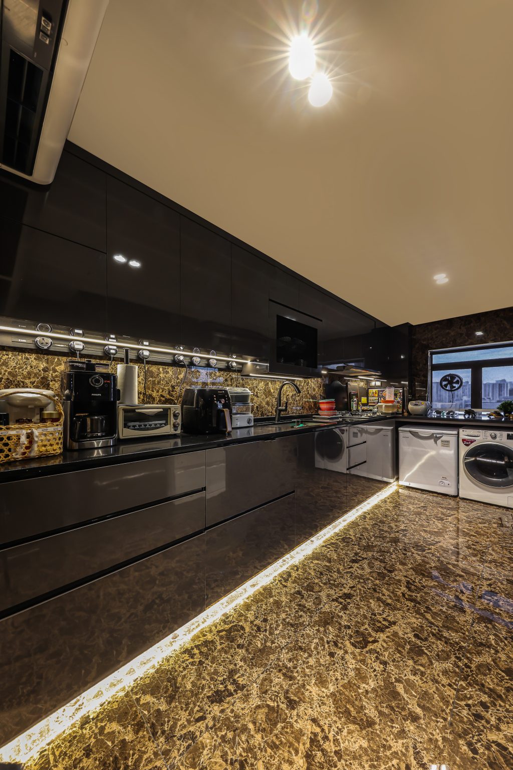 8 Cool and Trendy 5Room HDB Kitchen Design Ideas Renozone