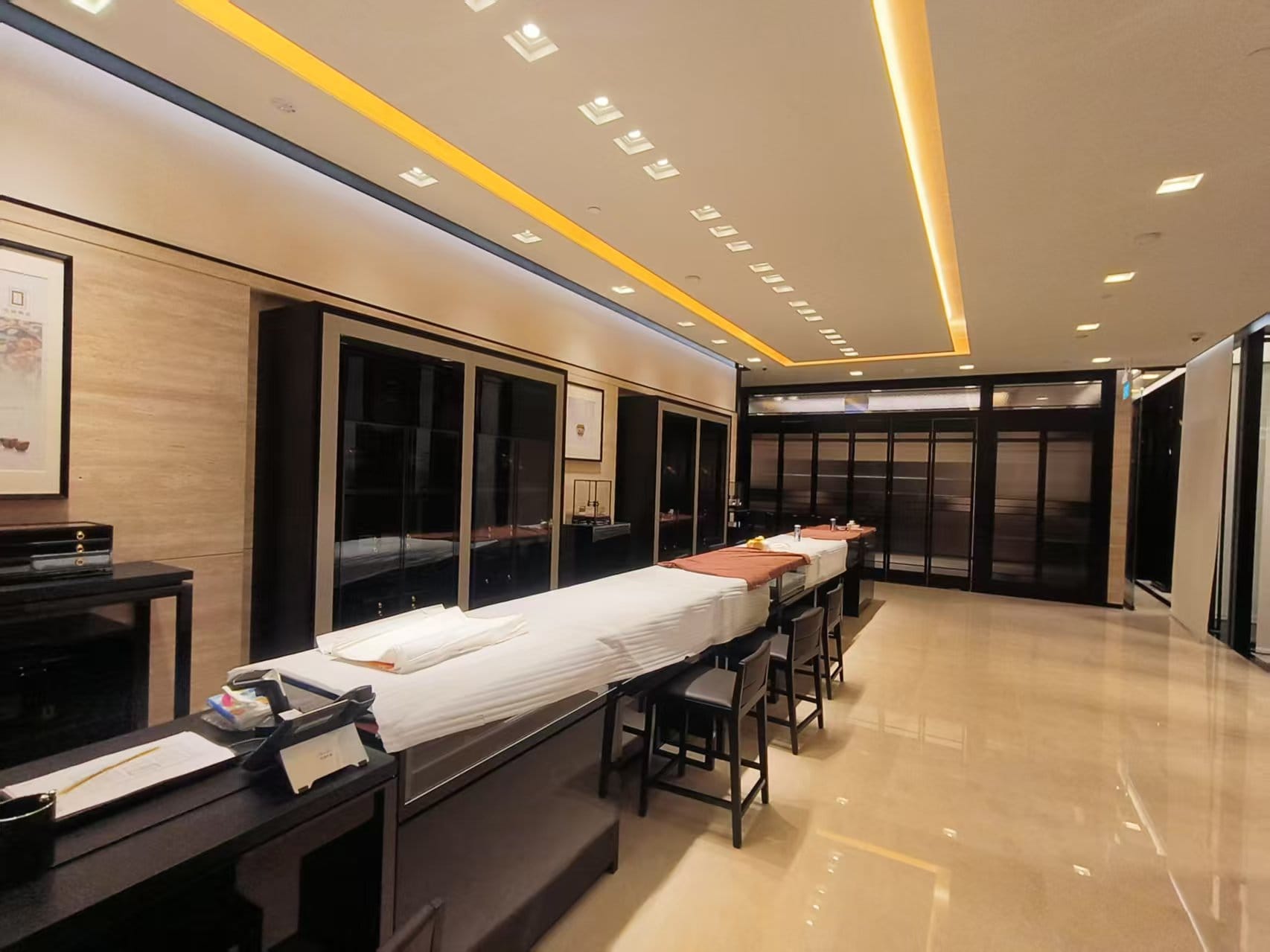 LaoPu Gold @ MBS Sales Floor 4