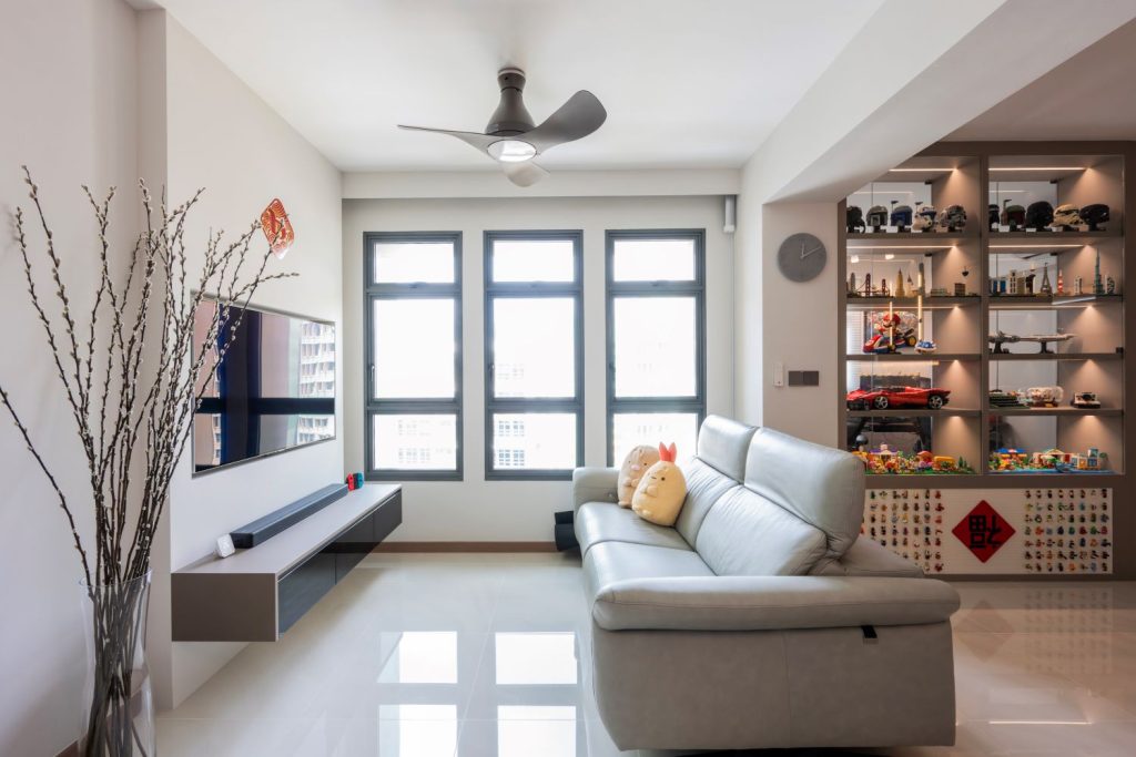 Blk 178 Hougang 4 Room HDB BTO living room 2