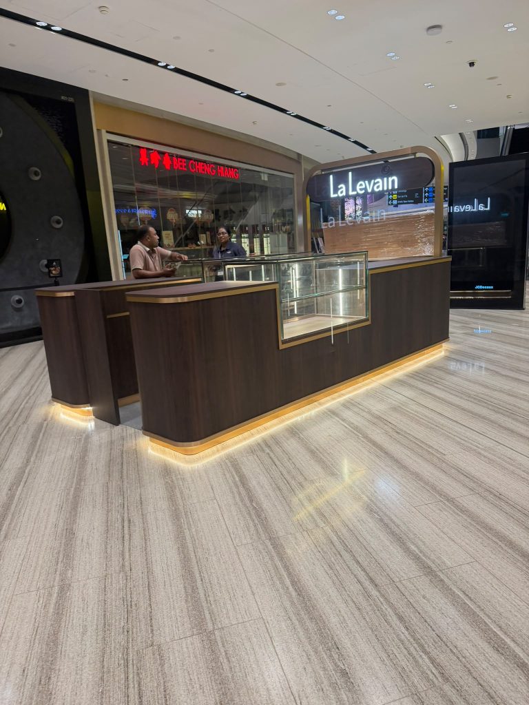 Kiosk @ Jewel - La Levain retail kiosk