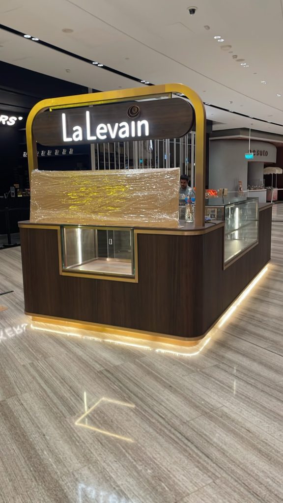 La Levain kiosk counter at Jewel