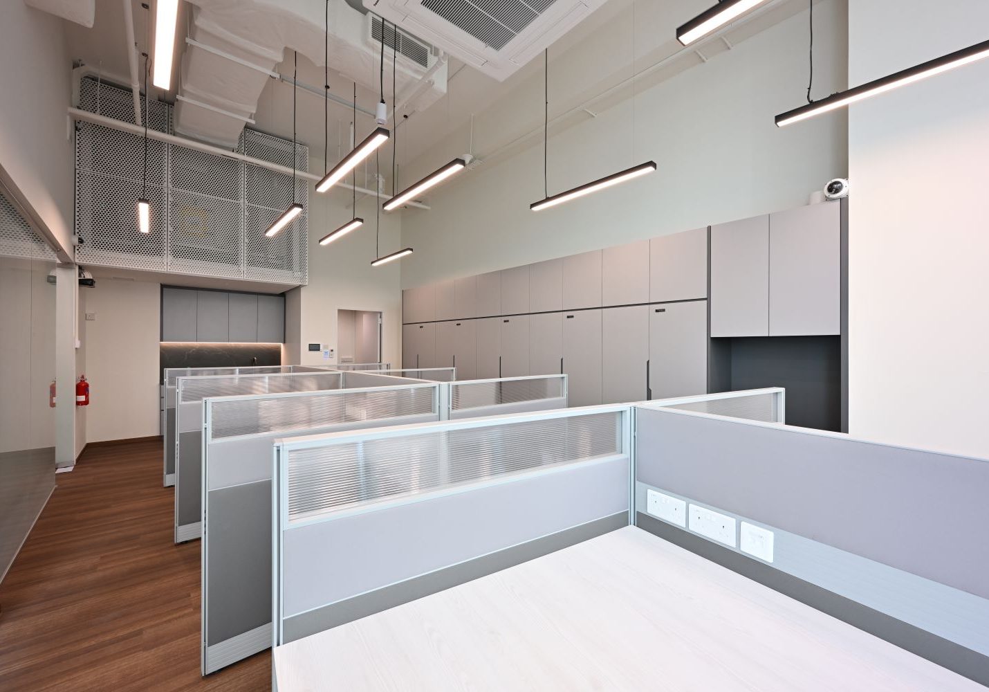 ARC 380 commercial interior design workspace4